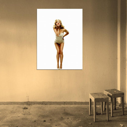 Hayden Panettiere Sexy Actress Music Singer Wall Art Print Poster