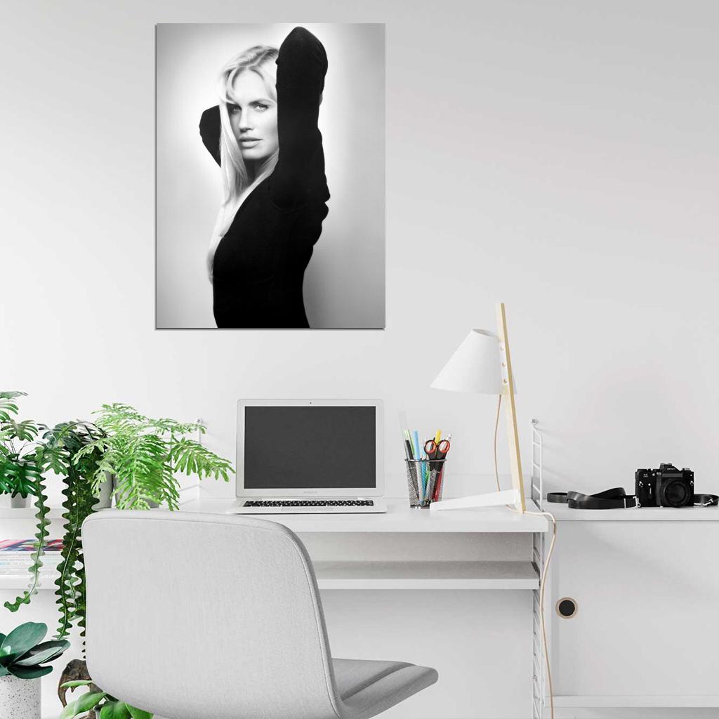 Daryl Hannah Retro Vintage Actress BW Wall Art Print Poster