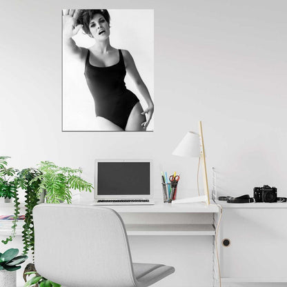 Raquel Welch Hot Old Retro Vintage BW Wall Art Print Poster