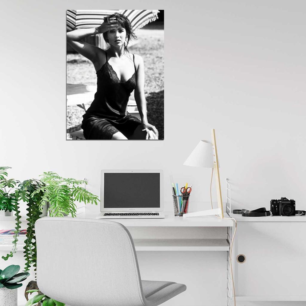 Sophie Marceau Beautiful Hot Actress Retro BW Wall Art Print Poster