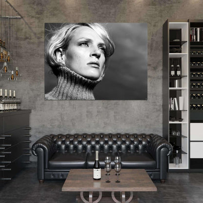 Uma Thurman Awesome Beautiful Portrait Eyes BW Wall Art Print Poster