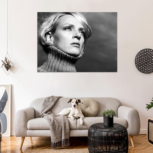 Uma Thurman Awesome Beautiful Portrait Eyes BW Wall Art Print Poster
