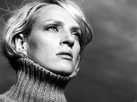 Uma Thurman Awesome Beautiful Portrait Eyes BW Wall Art Print Poster